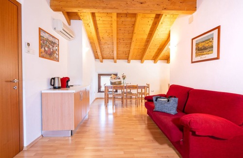 Valeggio sul Mincio Apartment | Granar Unterkunft by Interhome