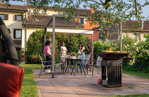 Valeggio sul Mincio Apartment | Granar Unterkunft by Interhome
