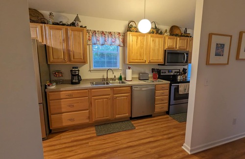 Surfside Beach House | Great Central Location Mid-Strand/2 pools/only 15 Minutes to Beach & Attractions