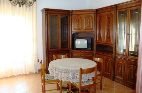 Capri Leone Apartment | Great Holiday House 4 km from Capo d'Orlando Sleeps 8