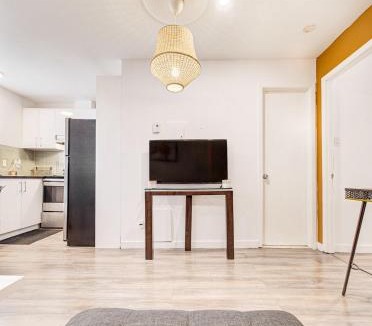 Griffintown Apartment | Griffintown Hideout