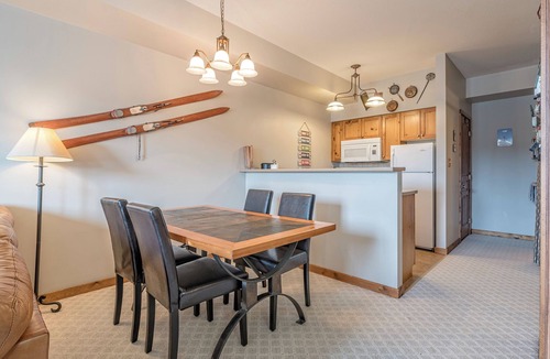 Silver Star Mountain Condo | Ground floor condo in Creekside with King Bed in Master, deck w/bike storage