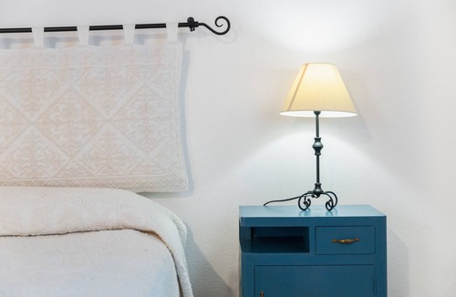 Siamanna House | Guest House 'Suite Simone' with Shared Garden and Air Conditioning