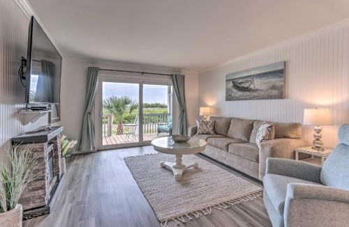 Oceanmarsh Subdivision House | Harbor Island Beach Retreat - Steps to Ocean!