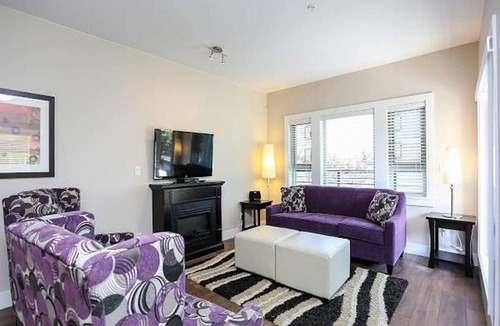 Harrison Hot Springs House | Harrison Lake View Suites - Two Bedroom Grand Suite 3