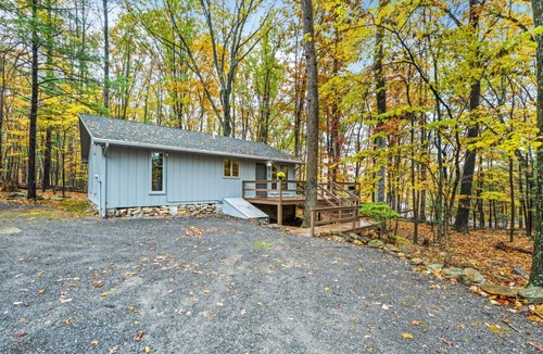 Berkeley Springs House | Haven Home - deck, grill, wifi, pool access, hiking, wood stove, games