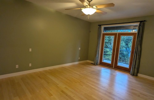 Otter Point House | Haven in Paradise: 3 bedroom Lake House in Sooke