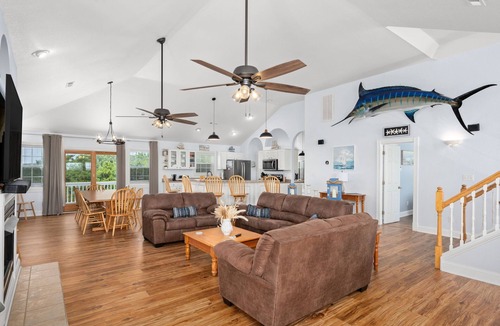 Pine Island House | Heaven Sent: Oceanside, private pool, hot tub, rec room and EASY beach access!