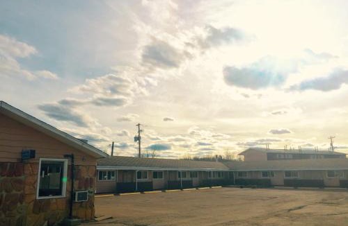 Manning Hotel | Hillcrest Motel