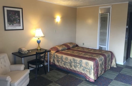 Manning Hotel | Hillcrest Motel
