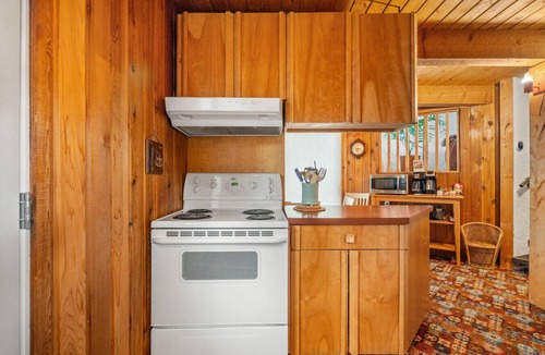 Windermere House | Hilltop Dome | Lake/Mountain Views | Beach Access
