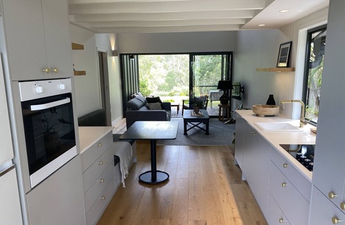 Tinbeerwah House | Hilltop Woods Noosa