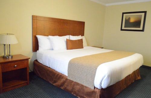Hinton Hotel | Hinton Lodge