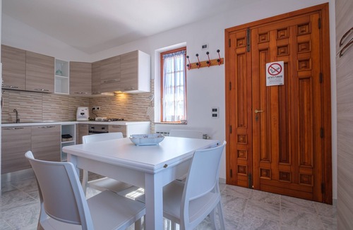 Capo d'Orlando Apartment | Holiday Apartment "Puro Relax" with Sea View, Private Pool and Wi-Fi