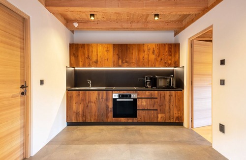 San Genesio Atesino Apartment | Holiday Apartment Egger an der Lahn - Nonna with Mountain View, Terrace and Wi-Fi