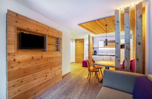 Valle Aurina Apartment | Holiday Apartment "Stoana Apt 2-5" with Relaxing Wellness Area