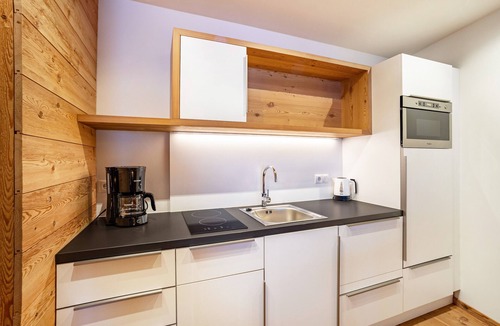 San Giacomo Apartment | Holiday Apartment "Stoana Apt 2-6" with Relaxing Wellness Area