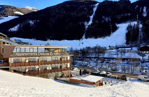 Cadipietra Apartment | Holiday flat 'Zimmerhofer Kristall' with wellness facilities at Hotel Schwarzenstein.