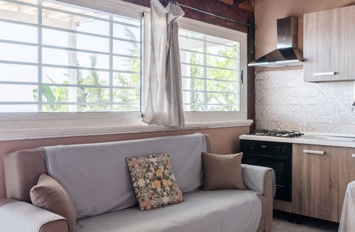Realmonte Apartment | Holiday Home 'Abbacari 2' with Sea View, Wi-Fi and Air Conditioning