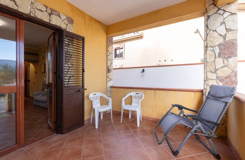Trappeto House | Holiday Home "Casa Delle Pomelie" with Garden