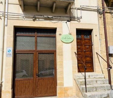 Salemi House | Holiday Home Castle Salemi - Casa Vacanze