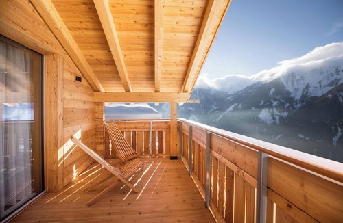 Selva dei Molini Ski Chalet | Holiday Home "Chalet Reisnock-Hochgruberhof" in Idyllic Mountain Location with Sauna