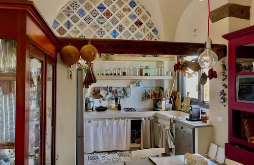 Pantelleria House | Holiday Home 'Dammuso Civulia Pantelleria' with Private Terrace, Wi-Fi and Air Conditioning