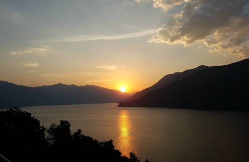 Nizzolino House | Holiday home in Cannobio, overlooking the "Lago Maggiore" annex garden and swimming pool