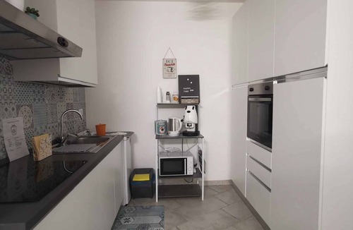 Caccamo House | Holiday home just a stone's throw from the castle