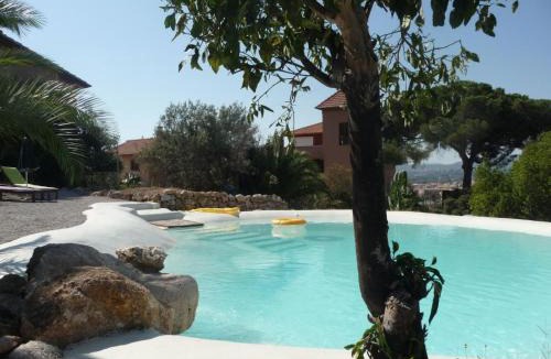 Porticello House | Holiday Home Manderino-Panoramasuite mit Park und Pool by Interhome
