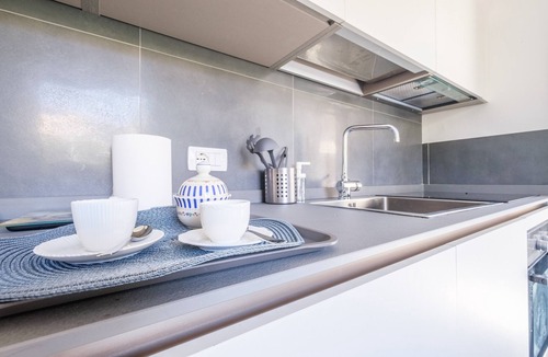 Furci Siculo House | Holiday Home 'Ninai Sea Holiday Apartment' with Balcony, Wi-Fi and Air Conditioning