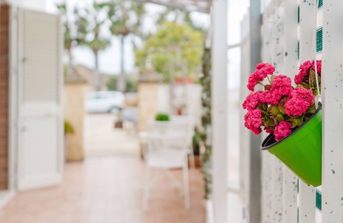Marsala Apartment | Holiday Home 'Petros' with Shared Terrace, Wi-Fi and Air Conditioning