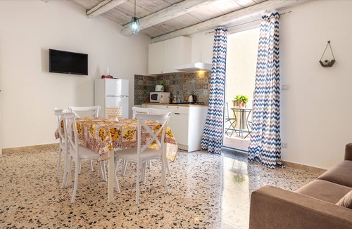 Termini Imerese Apartment | Holiday House Annunziata with Terrace