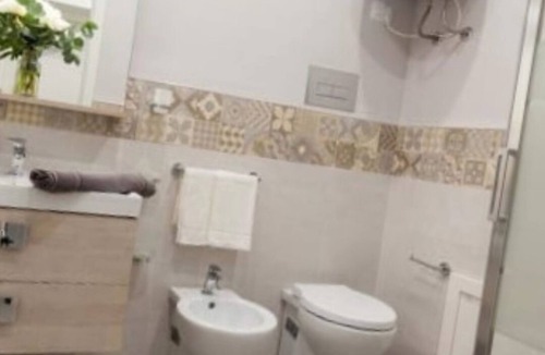 Terrasini Apartment | HOLIDAY HOUSE AERIAL SCREW