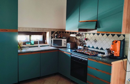 Partinico Apartment | Holiday in paradise: Apartment in villa with pool pond and jacuzzi
