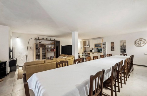 Fabrica di Roma Apartment | Homerez - Apartment in Fabrica di Roma.
