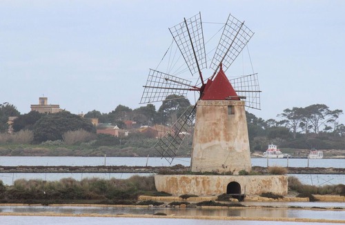 Mazara del Vallo House | Homerez - Spacious House in Mazara del Vallo