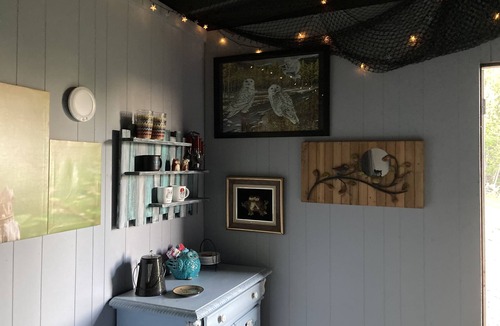 Griesbach Cabin | Hooting Owl Mini 1 room Chalet off GridnPet Friendly! Light packing get away n