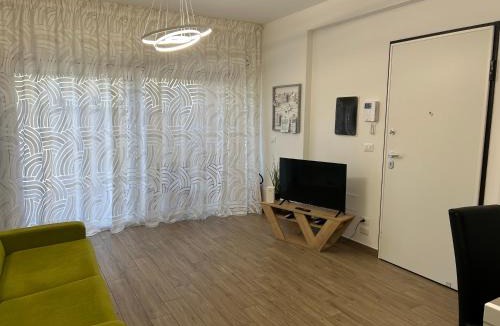 Avezzano Apartment | Host & C