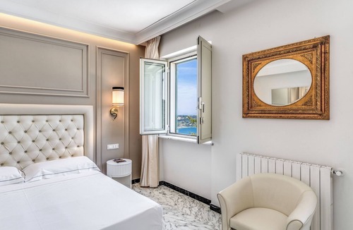 Castel Gandolfo Hotel | Hotel Castel Vecchio