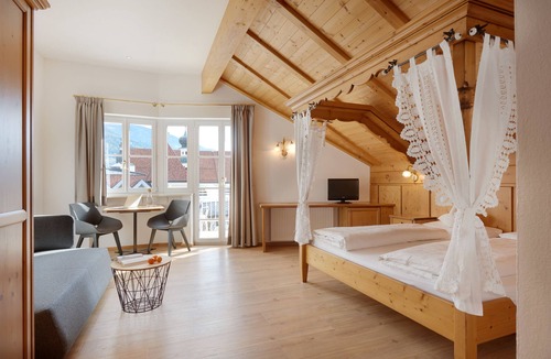 Old Town Hotel | Hotel Goldene Rose