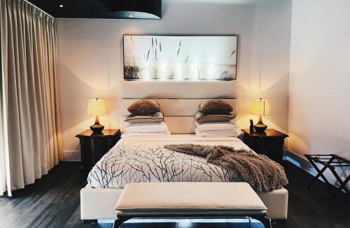 Plateau Mont Royal Hotel | Hotel Kutuma