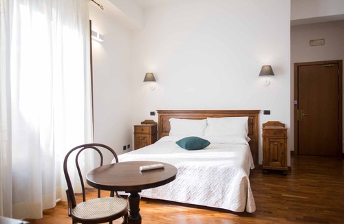 Castellammare del Golfo Hotel | Hotel La Piazzetta