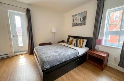 Plateau Mont Royal Hotel | Hotel La Residence du Voyageur