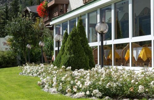 Sand in Taufers Hotel | Hotel Mirabell