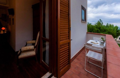 Macari Hotel | Hotel Pocho