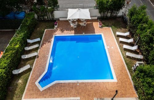 Torre Angela Hotel | Hotel Roma Tor Vergata