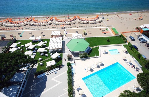 Terracina Hotel | Hotel Torre Del Sole