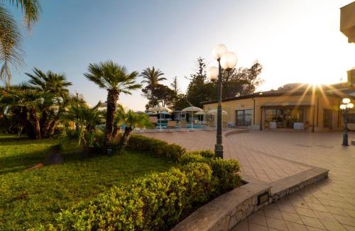Porto Empedocle Hotel | Hotel Villa Romana