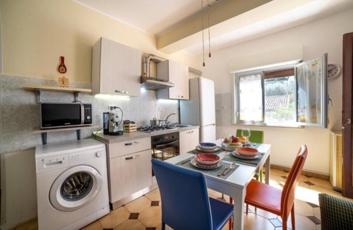 San Saba Apartment | House facing the sea in San Saba